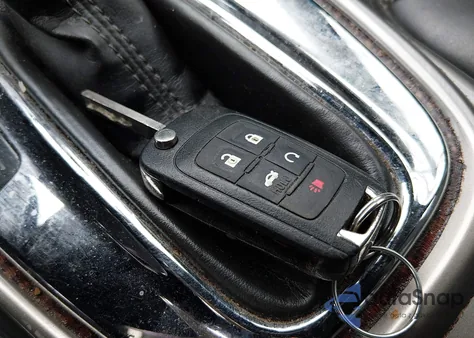 2013 Chevrolet Malibu Eco z USA, uszkodzony, nr VIN 1G11D5RR9DF101587